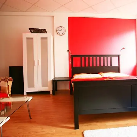 Freddie Next To Mercury