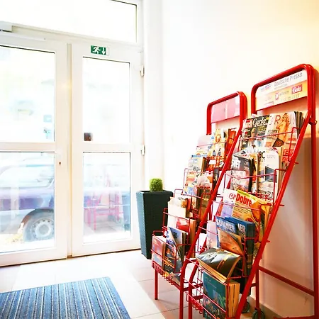 Freddie Next To Mercury * Bratislava