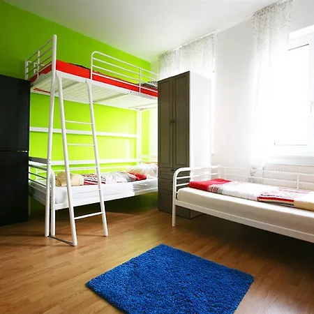 Freddie Next To Mercury * Bratislava